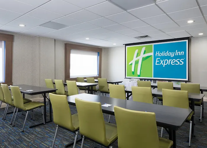 Holiday Inn Express Louisville Northeast
