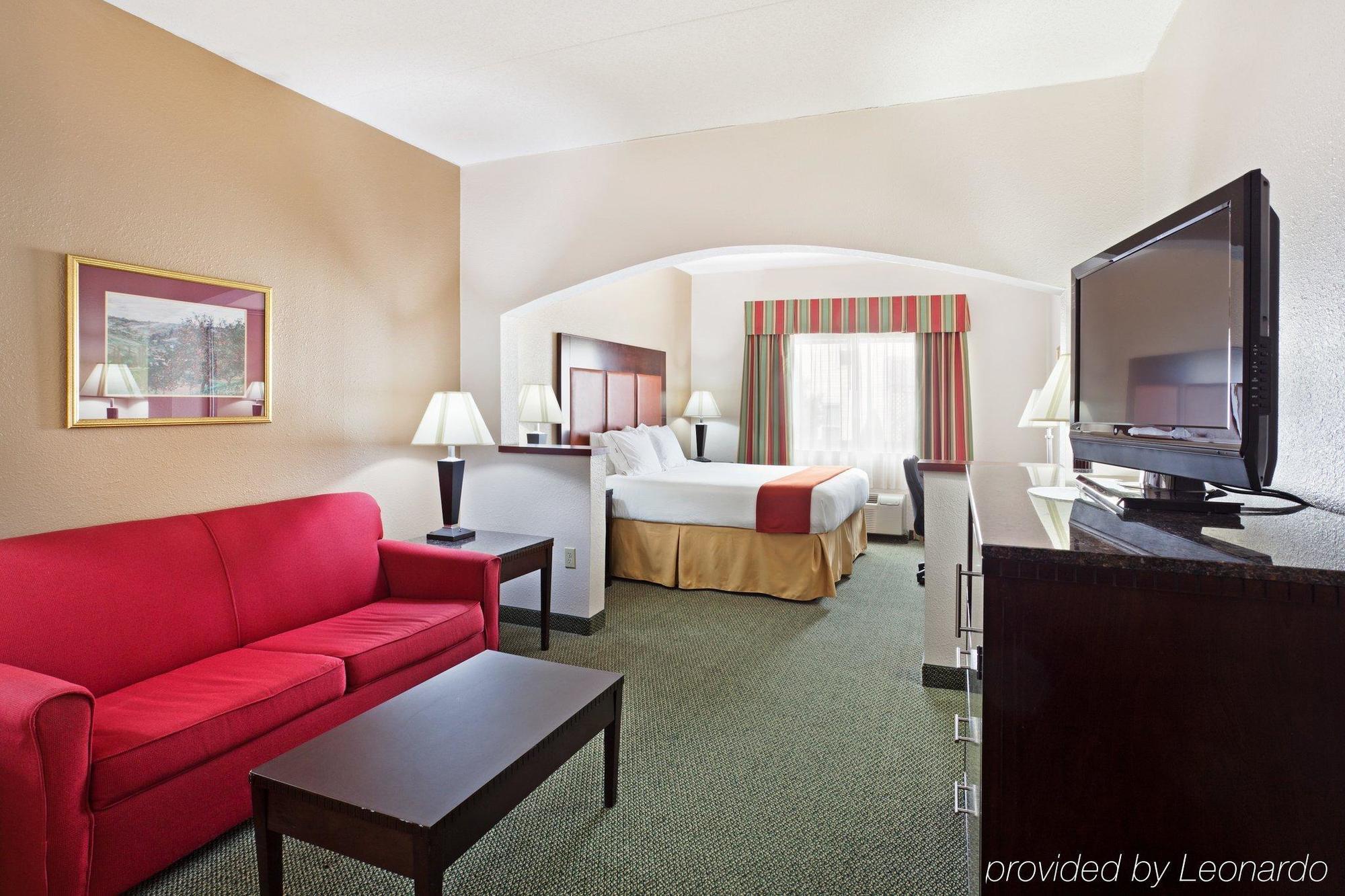 Express Northeast By Ihg 2*
