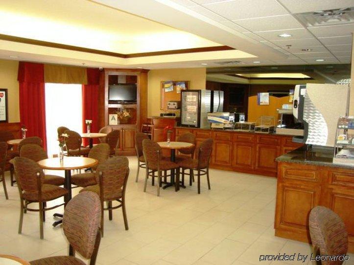 Express Northeast By Ihg Louisville-Jefferson County