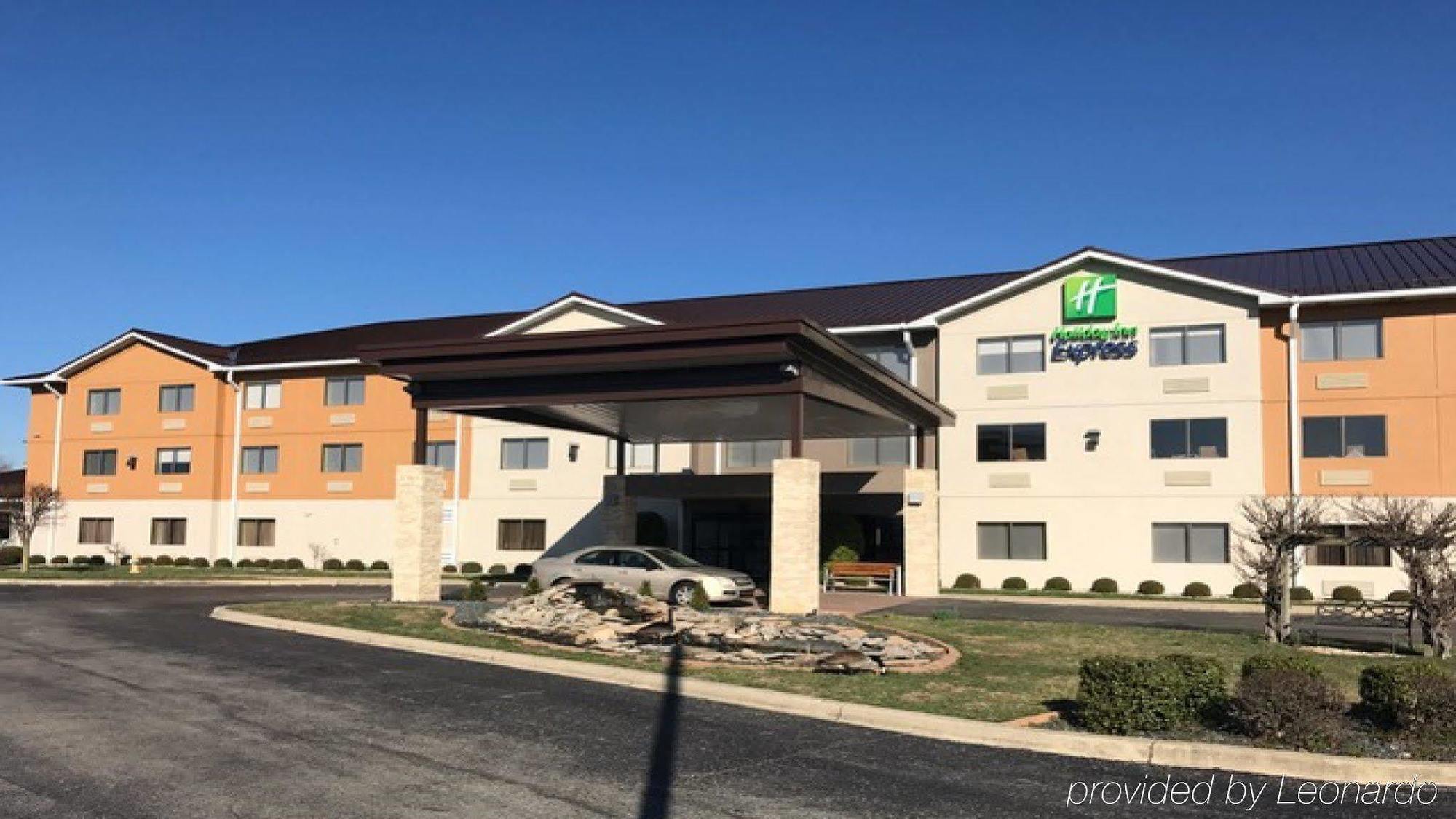 Hotel Express Northeast By Ihg 2*